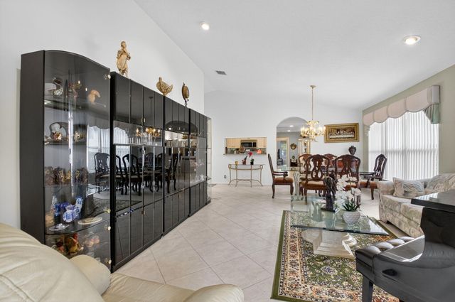 7470 Chorale Road, Boynton Beach, FL 33437