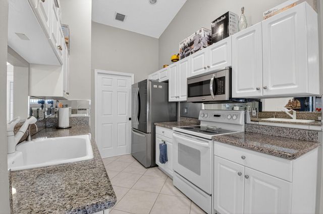7470 Chorale Road, Boynton Beach, FL 33437