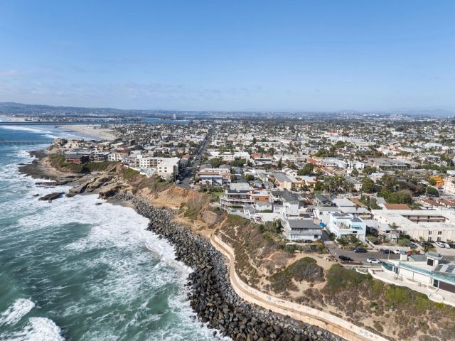 4950 Coronado Ave 2, San Diego, CA 92107