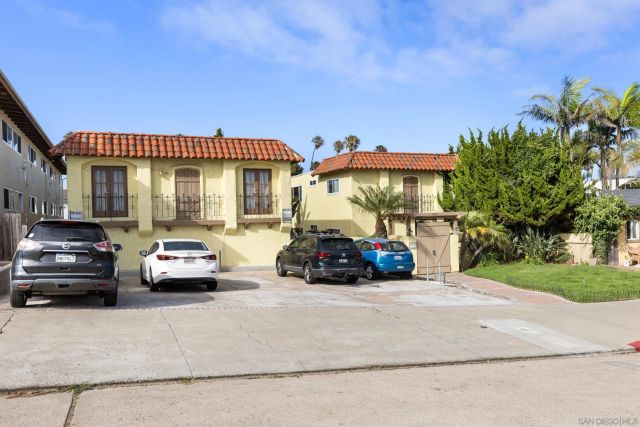 4950 Coronado Ave 2, San Diego, CA 92107