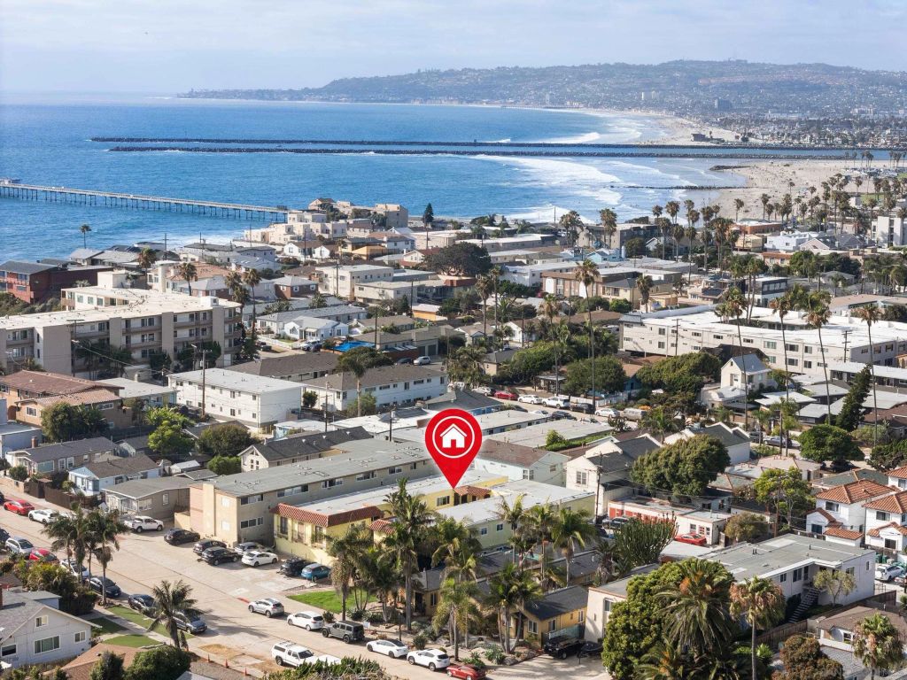 4950 Coronado Ave 2, San Diego, CA 92107