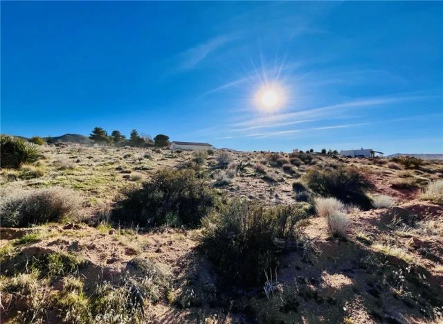 0 Outpost Rd, Apple Valley, CA 92308