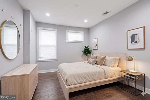 6240 WASHINGTON AVE, Philadelphia, PA 19143