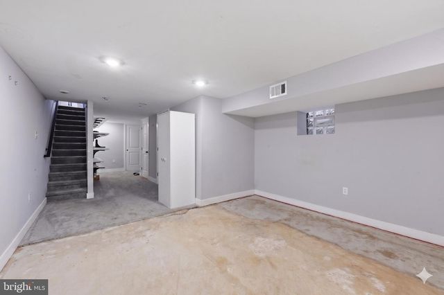 6240 WASHINGTON AVE, Philadelphia, PA 19143