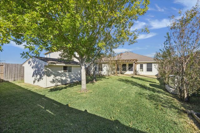 814 Sand Dollar Court, La Marque, TX 77568