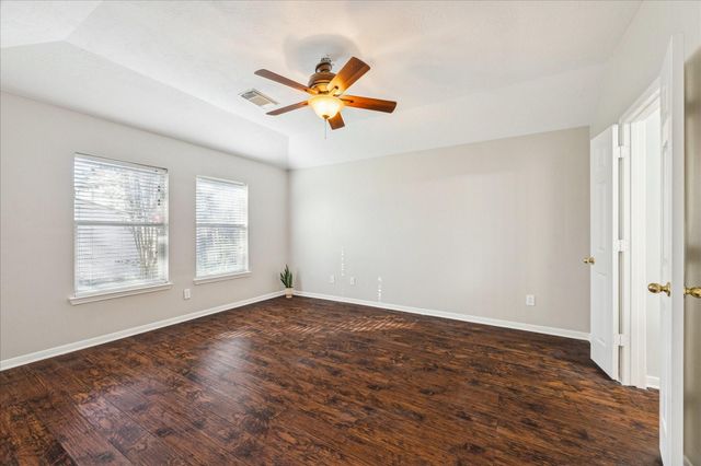 814 Sand Dollar Court, La Marque, TX 77568