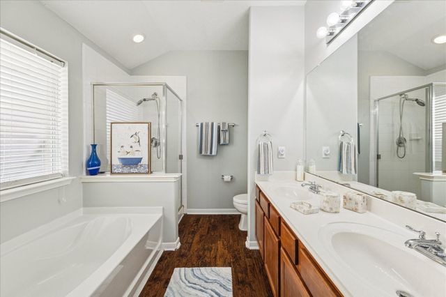 814 Sand Dollar Court, La Marque, TX 77568