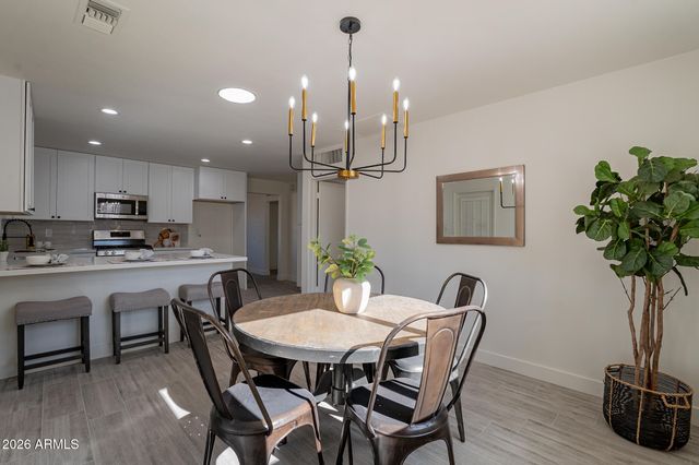 1800 S SHAFER Drive, Tempe, AZ 85281