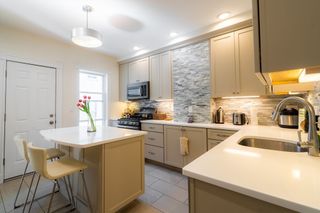 4 Hardwick St 2, Cambridge, MA 02141