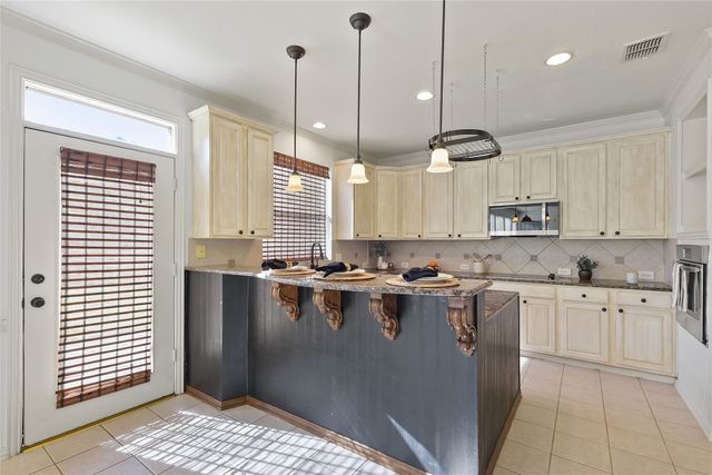 1728 Tealwood Lane, Corinth, TX 76210