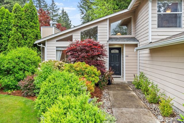 1714 Diamond Loop SE, Lacey, WA 98503