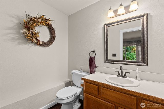 1714 Diamond Loop SE, Lacey, WA 98503