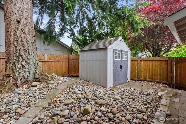 1714 Diamond Loop SE, Lacey, WA 98503