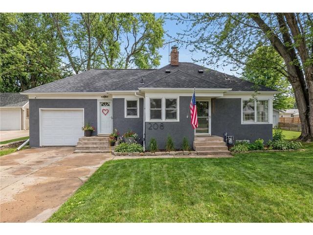 208 11th Street, Hudson, WI 54016