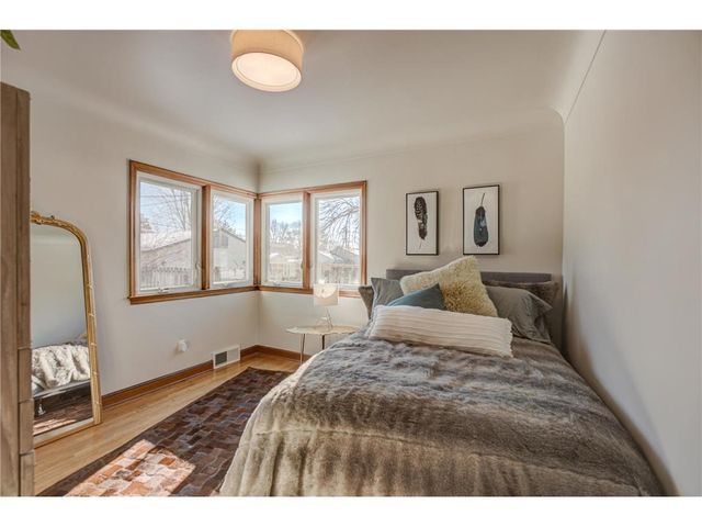 208 11th Street, Hudson, WI 54016