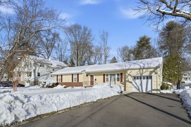 47 Clinton Ave, New Providence Boro, NJ 07974