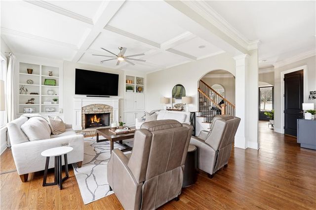 515 Willow Oak Way, Roswell, GA 30076