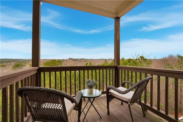 515 Willow Oak Way, Roswell, GA 30076