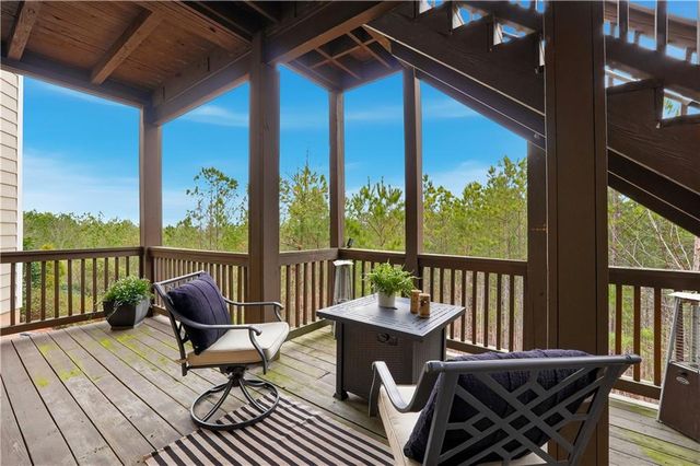 515 Willow Oak Way, Roswell, GA 30076