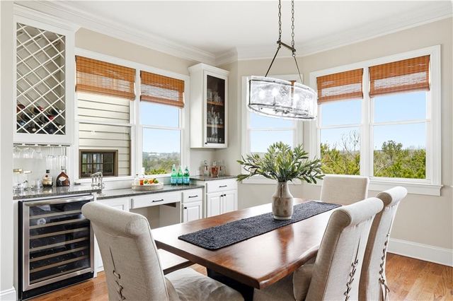 515 Willow Oak Way, Roswell, GA 30076