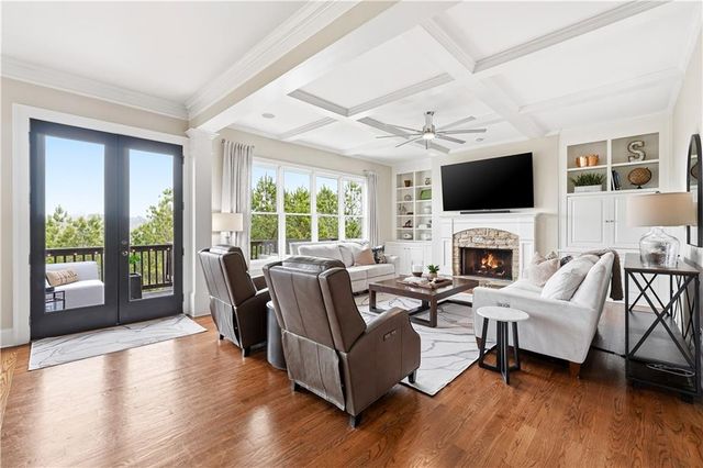 515 Willow Oak Way, Roswell, GA 30076