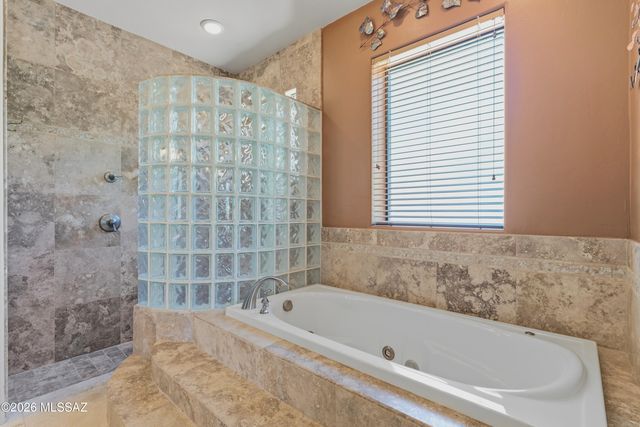 14438 N Sunset Gallery Drive, Marana, AZ 85658
