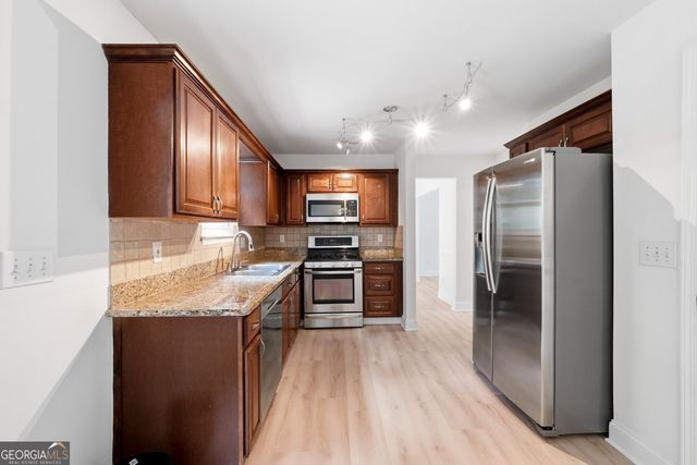 559 Rivulett Court, Lawrenceville, GA 30043