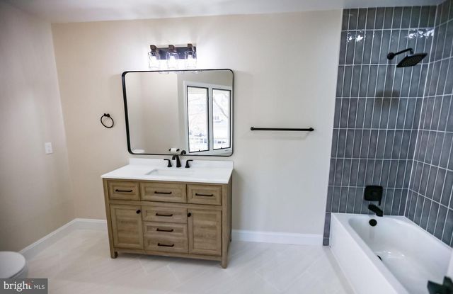 20818 BLOSSOM LANDING WAY, Sterling, VA 20165