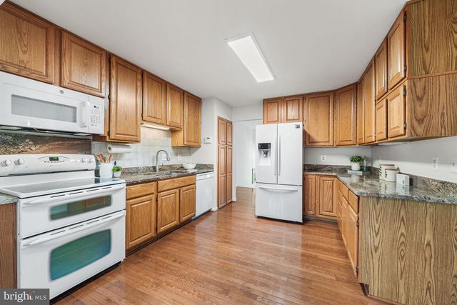 7630 CHANCELLOR WAY, Springfield, VA 22153