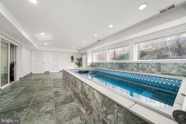 7630 CHANCELLOR WAY, Springfield, VA 22153