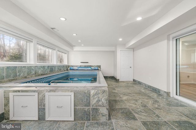 7630 CHANCELLOR WAY, Springfield, VA 22153