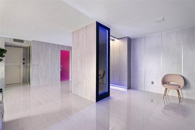 400 SE Kings Point Dr 822-23, Sunny Isles Beach, FL 33160