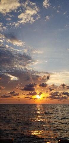 400 SE Kings Point Dr 822-23, Sunny Isles Beach, FL 33160