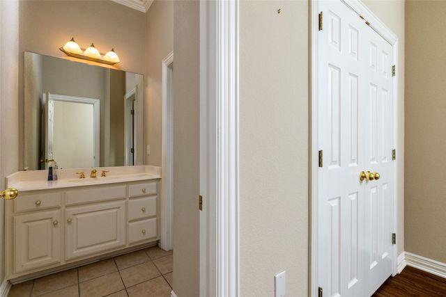 405 Westbury Court, Arlington, TX 76013