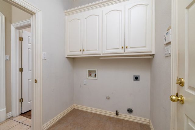 405 Westbury Court, Arlington, TX 76013