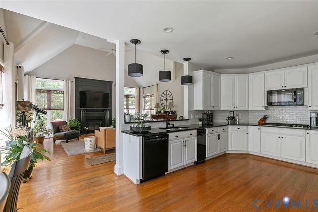 16261 Wild Cherry Ln, Montpelier, VA 23192