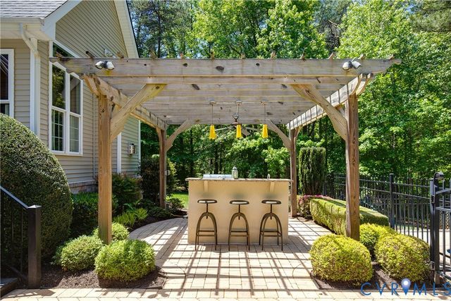 16261 Wild Cherry Ln, Montpelier, VA 23192