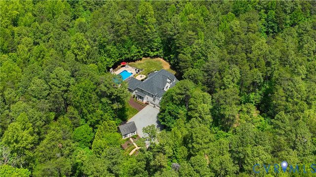 16261 Wild Cherry Ln, Montpelier, VA 23192