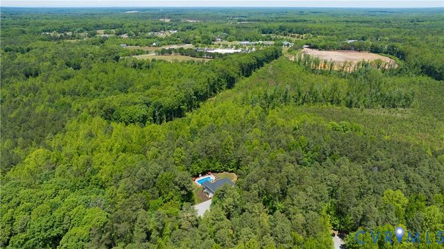 16261 Wild Cherry Ln, Montpelier, VA 23192