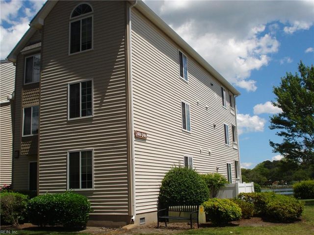 240 Dockside Dr Apt C, Hampton, VA 23669