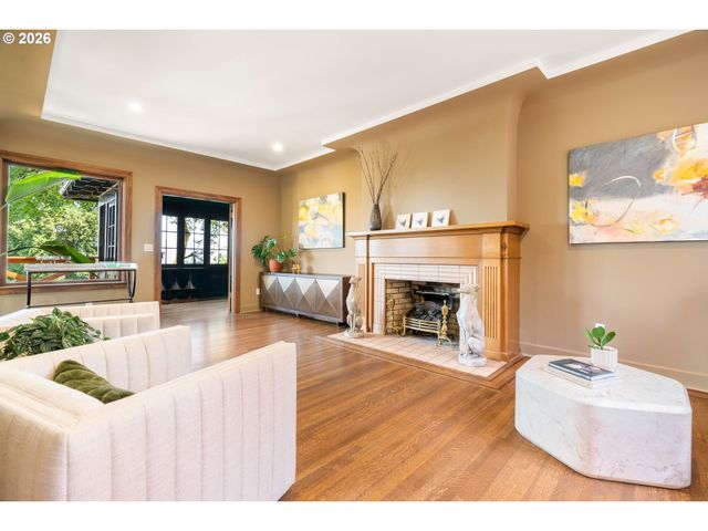 1442 Sw VISTA Ave, Portland, OR 97201