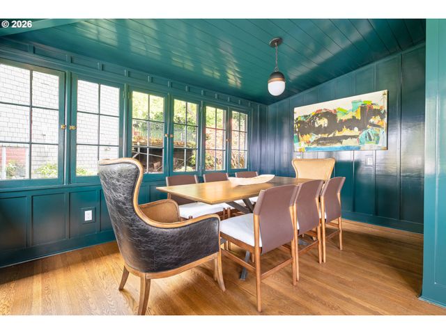 1442 Sw VISTA Ave, Portland, OR 97201