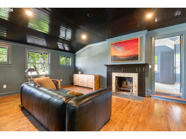 1442 Sw VISTA Ave, Portland, OR 97201