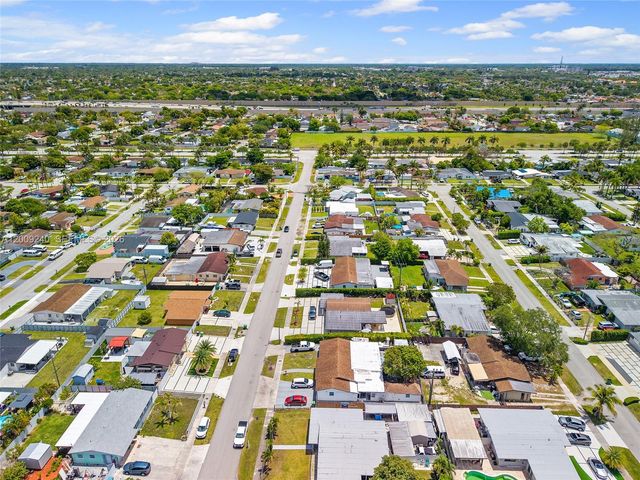 11810 SW 172nd St, Miami, FL 33177