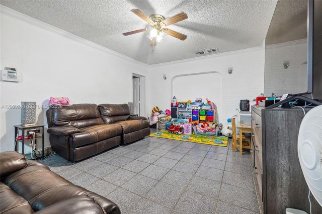 11810 SW 172nd St, Miami, FL 33177