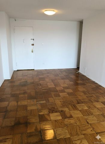 72-35 112th Street 10C, Forest Hills, NY 11375