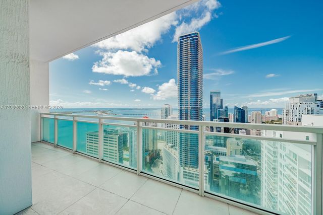 950 Brickell Bay Dr 4805, Miami, FL 33131