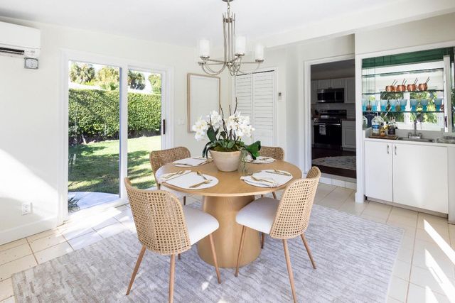 210 Miramar Way, West Palm Beach, FL 33405