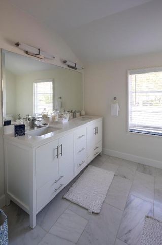 210 Miramar Way, West Palm Beach, FL 33405