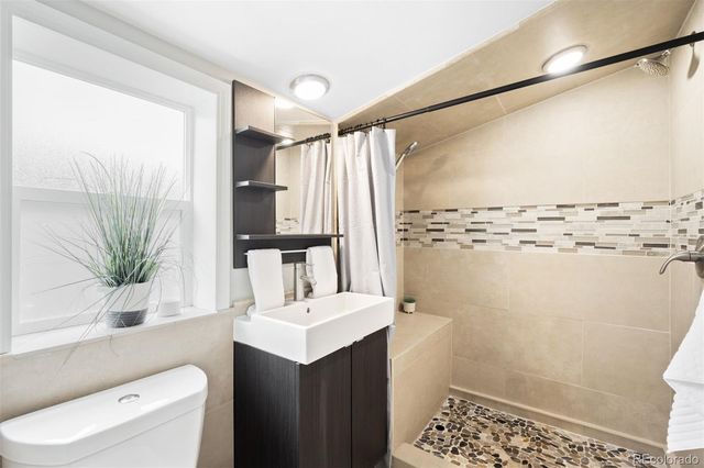 5038 W 46th Avenue, Denver, CO 80212